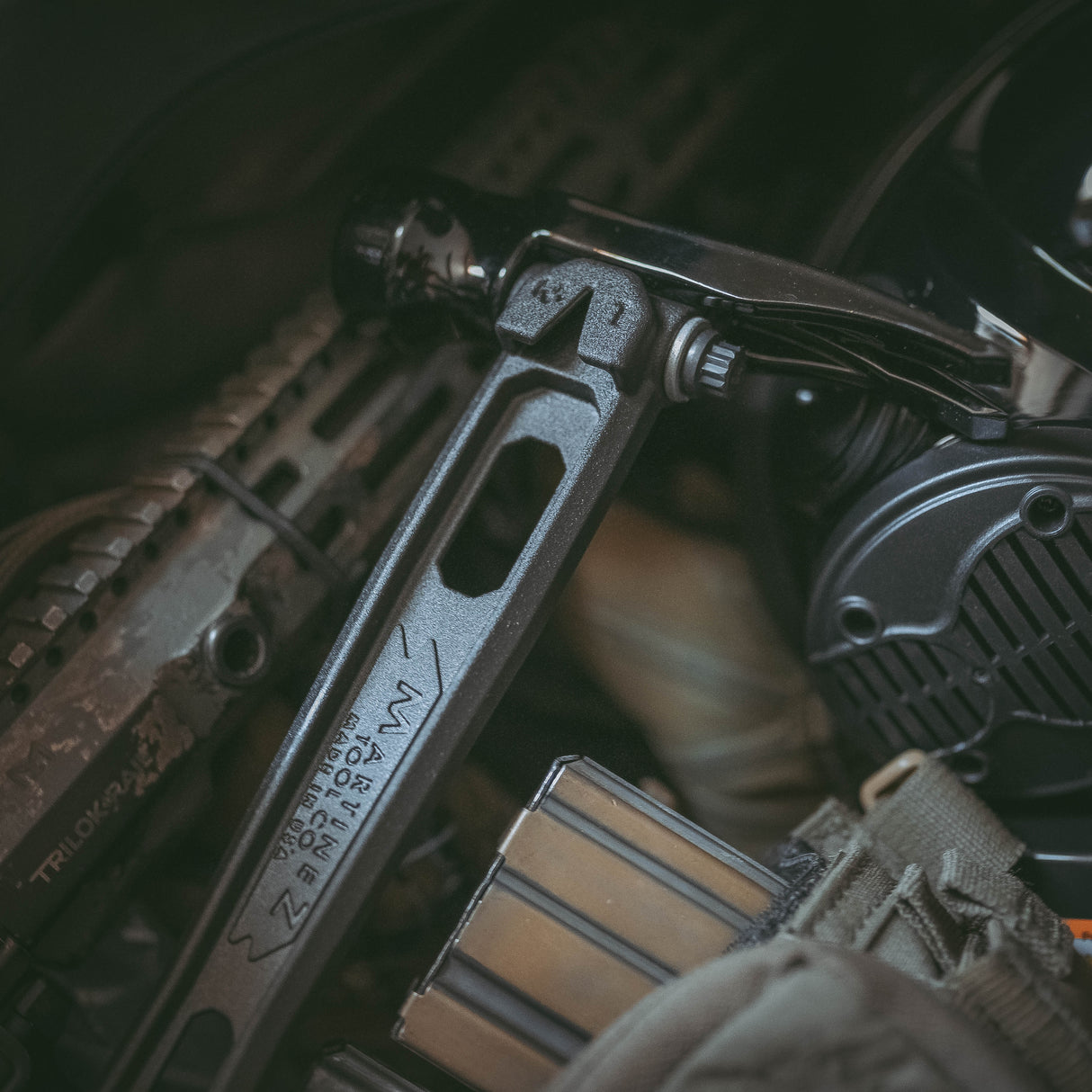 Martinez Murdered-Out 15 oz M1 Milled Face Titanium Framing Hammer