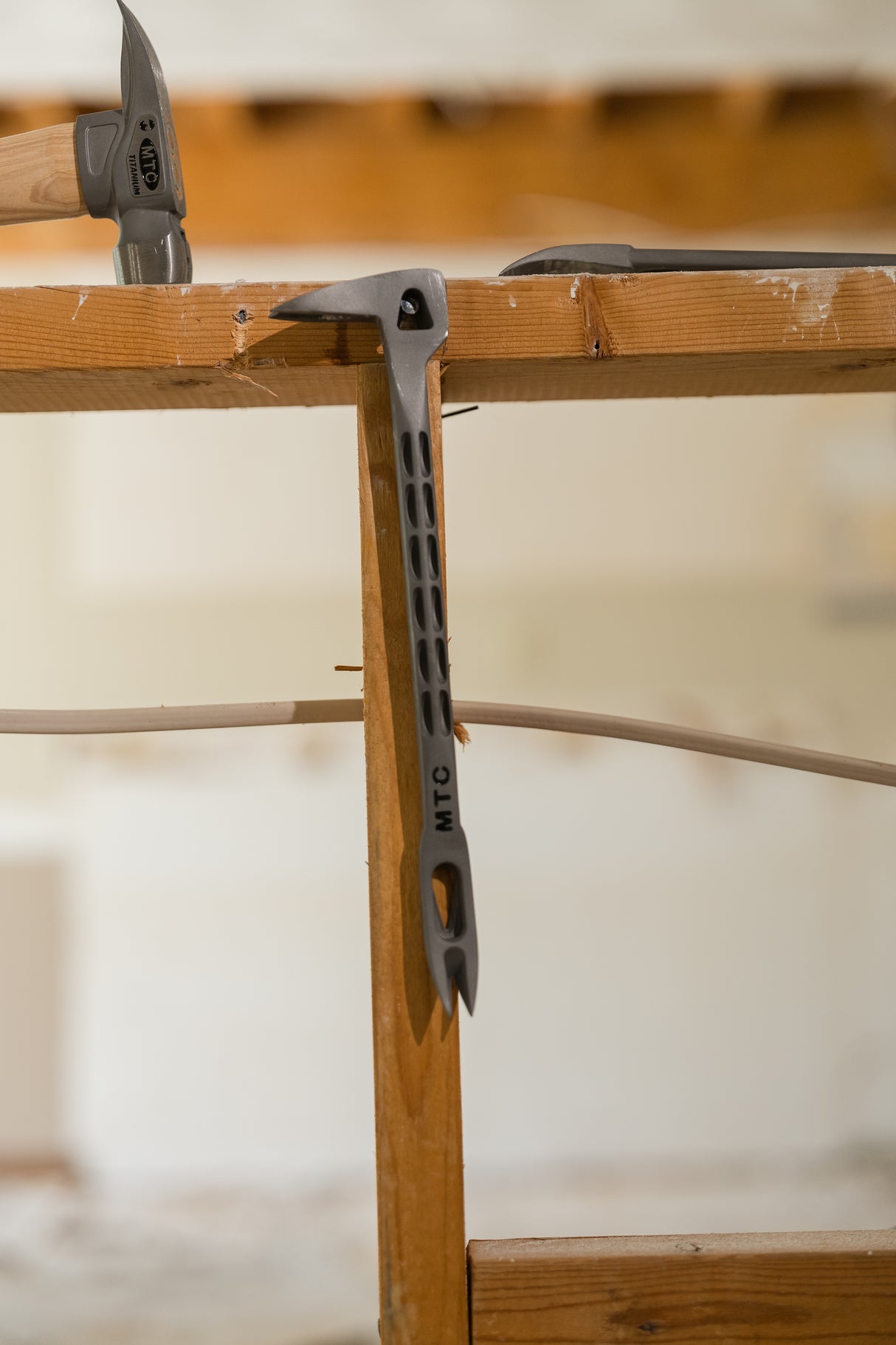 12” Titanium Framing Nail Puller