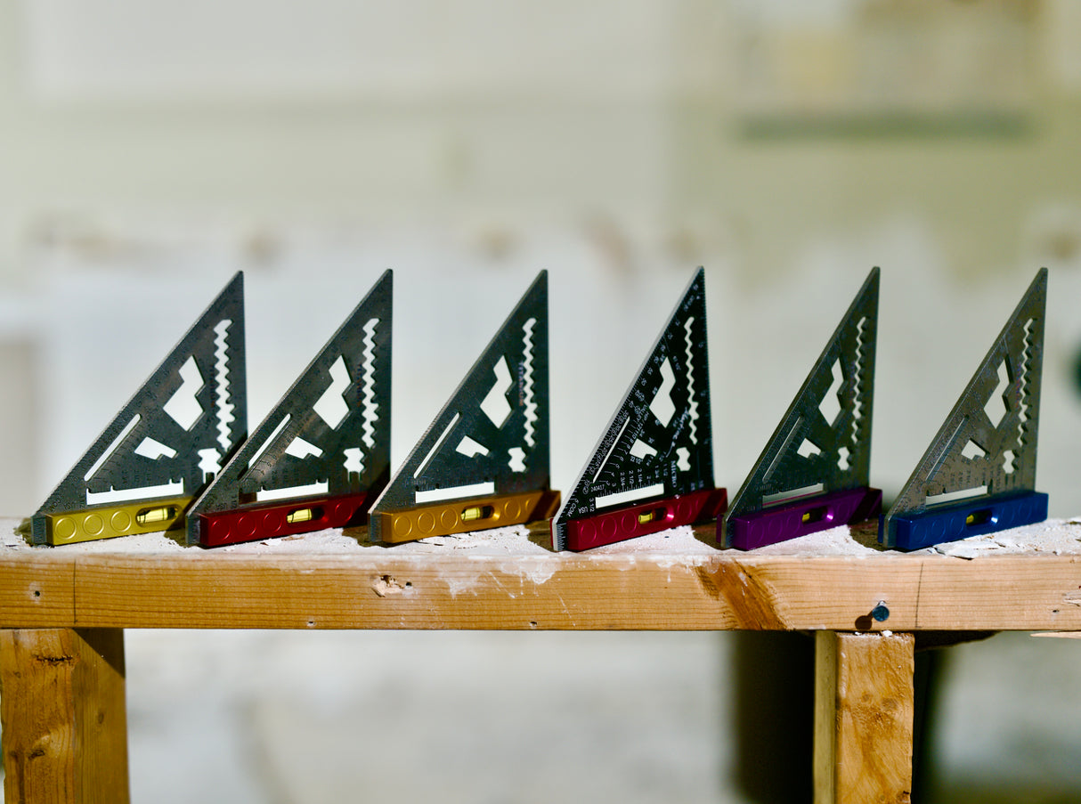 Martinez LevelLine Series – Titanium Micro Square (Imperial Red Heel)