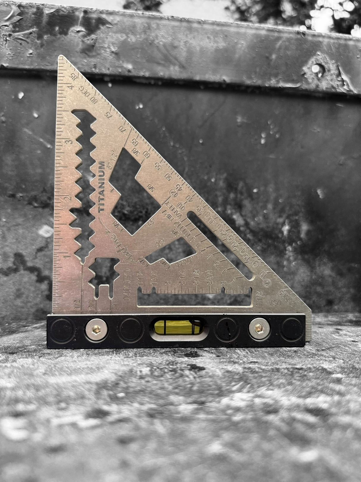 Martinez LevelLine Series™ – Titanium Micro Square (Black Anodized Heel)