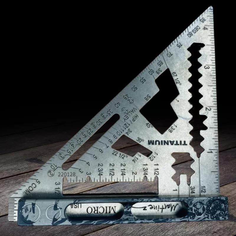 Martinez Titanium Micro Square Metric