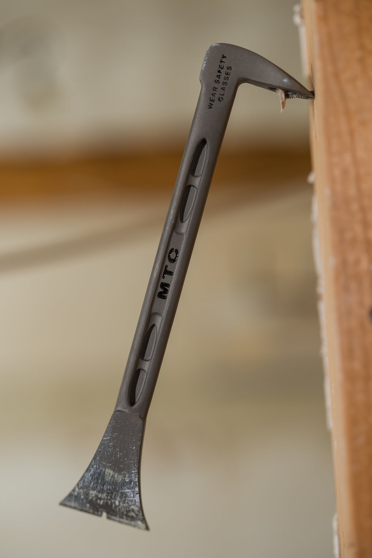 9" Titanium Finish Nail Puller